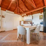 Dundo House By Interhome Dom wakacyjny *