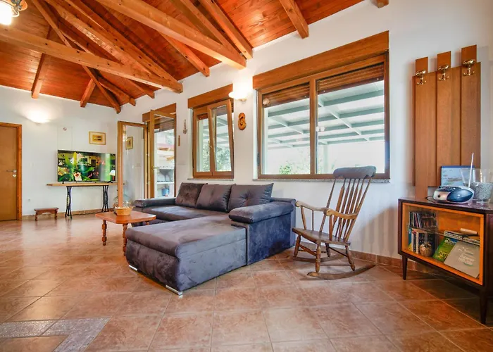 Dundo House By Interhome Feriehus